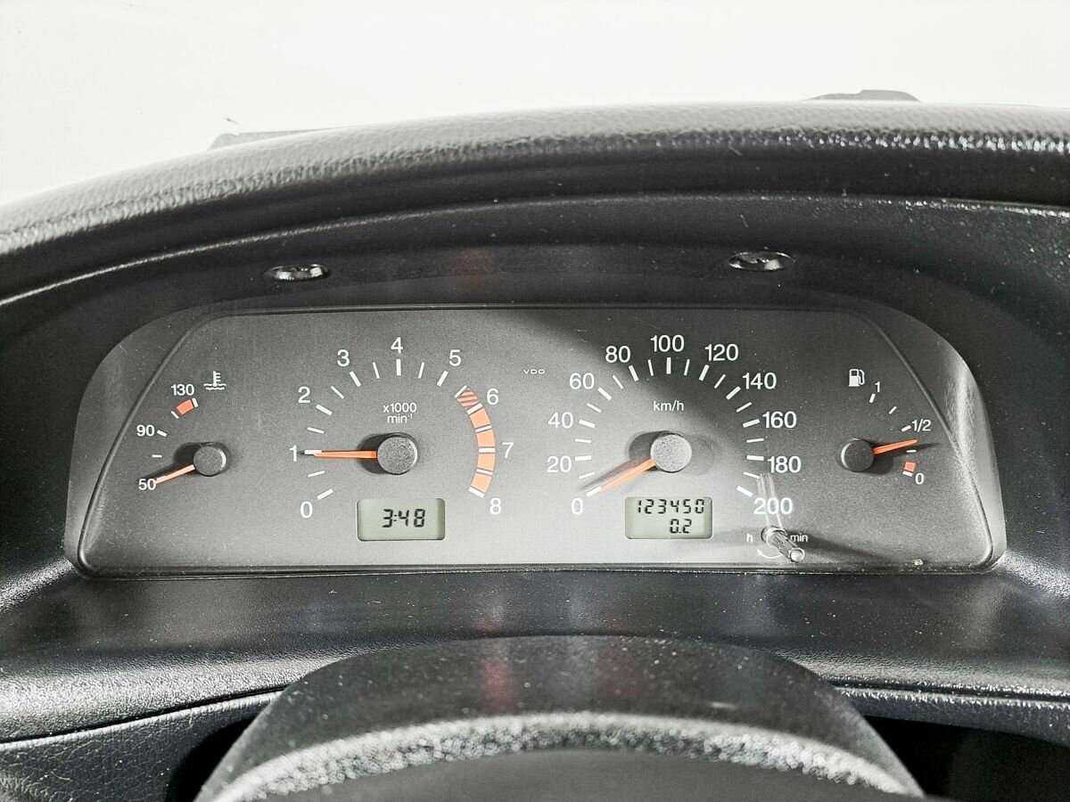 Купить Chevrolet Niva с пробегом. Фото: #10