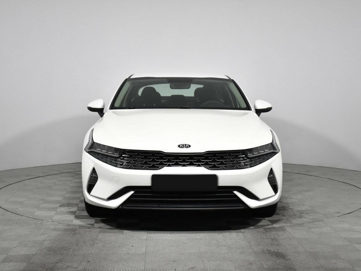 Купить Kia K5 с пробегом. Фото: #1