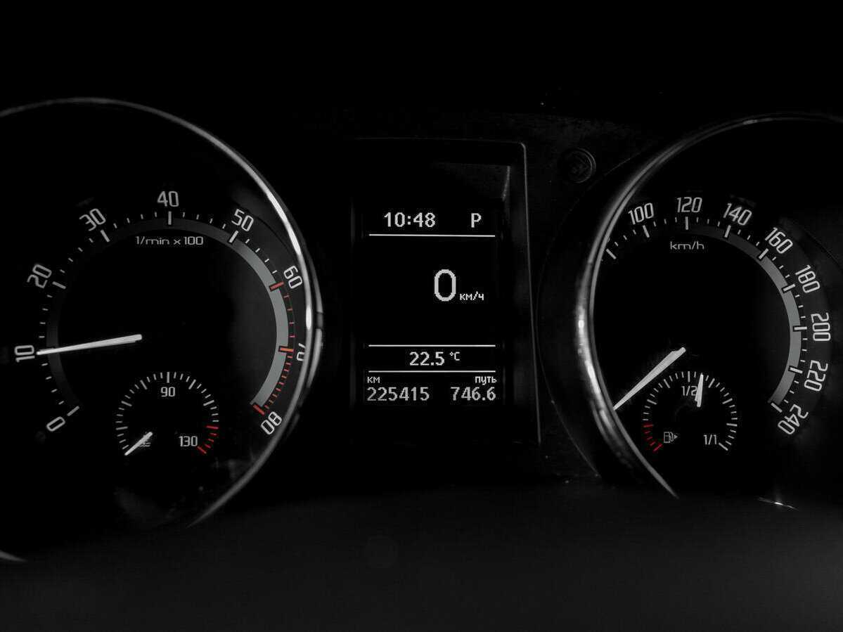 Купить Skoda Yeti с пробегом. Фото: #10