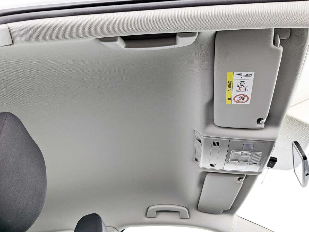 Купить Volkswagen Jetta с пробегом. Фото: #21