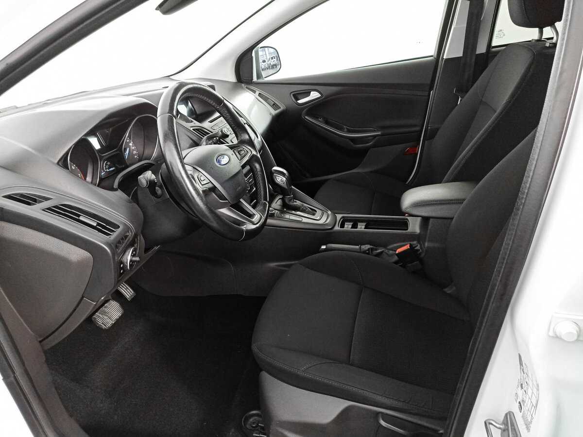 Купить Ford Focus с пробегом. Фото: #14
