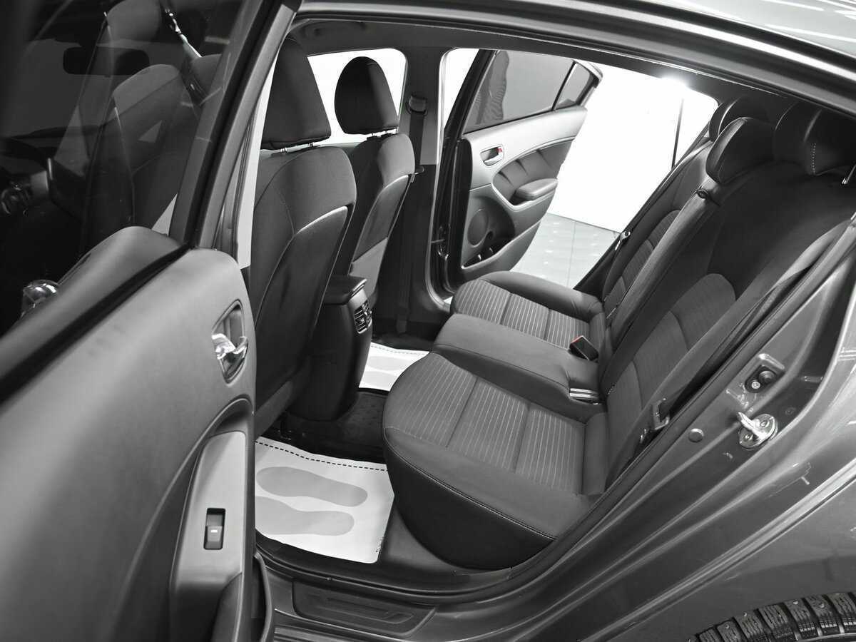 Купить Kia Cerato с пробегом. Фото: #18