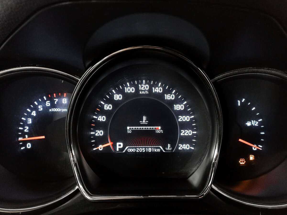 Купить Kia Ceed с пробегом. Фото: #10