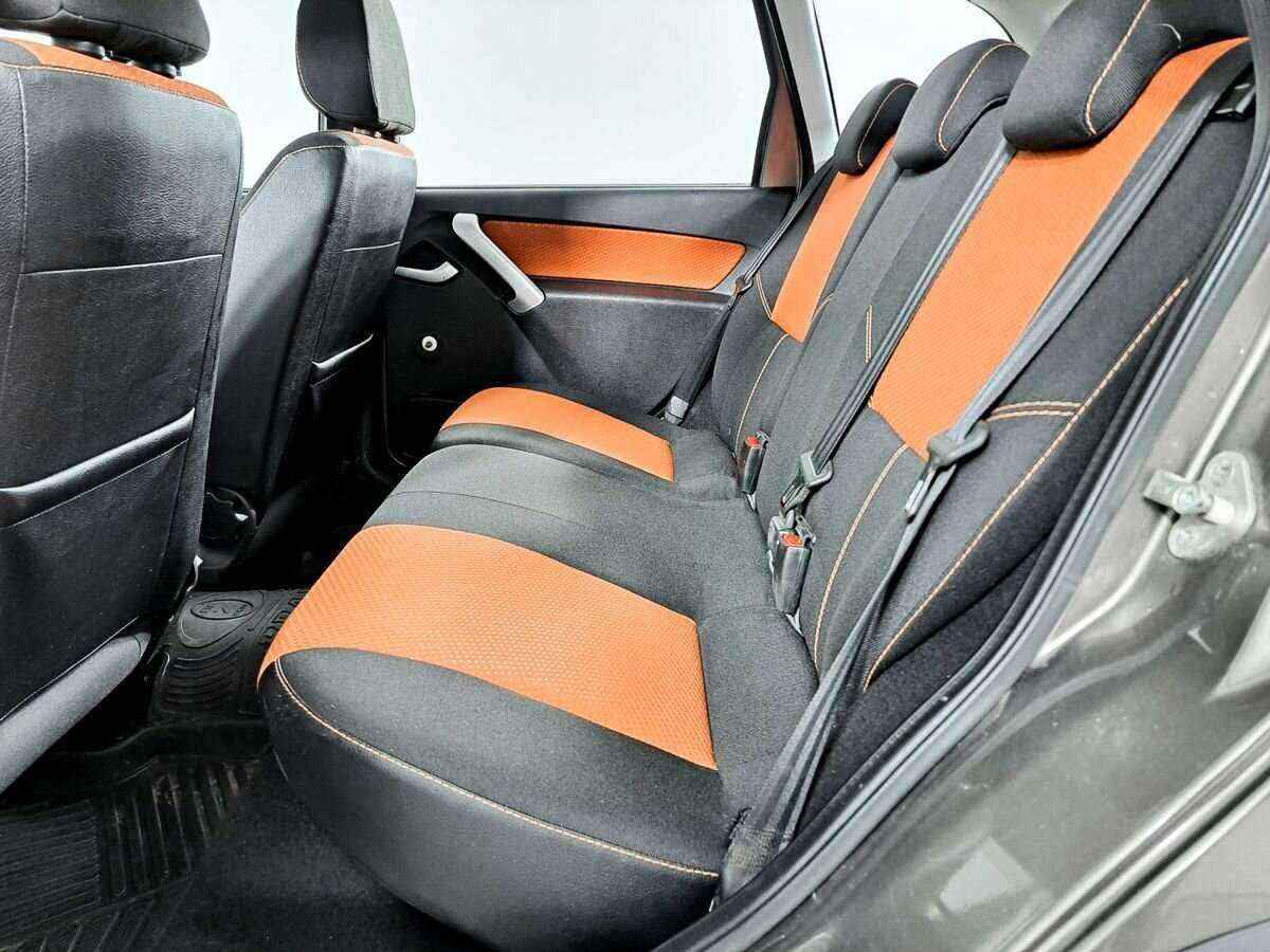 Купить Lada (ВАЗ) Kalina с пробегом. Фото: #8