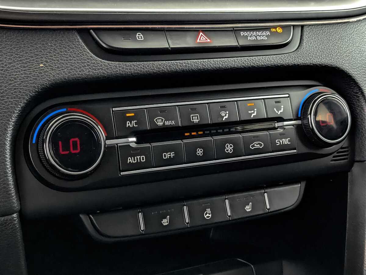 Купить Kia Ceed с пробегом. Фото: #16