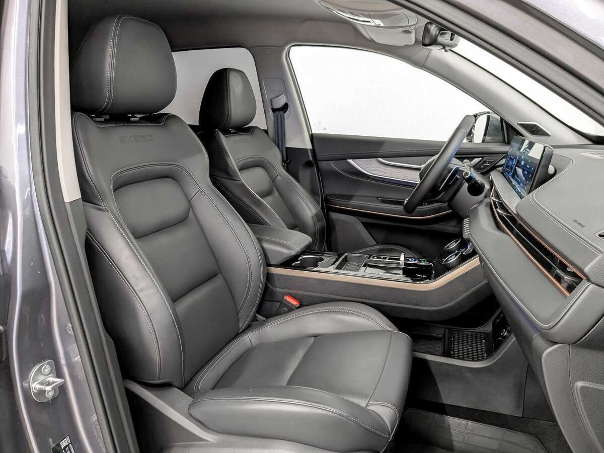 Купить EXEED LX с пробегом. Фото: #22