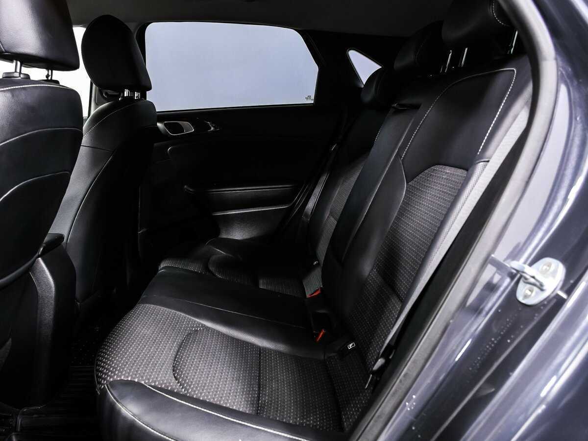 Купить Kia Ceed с пробегом. Фото: #12