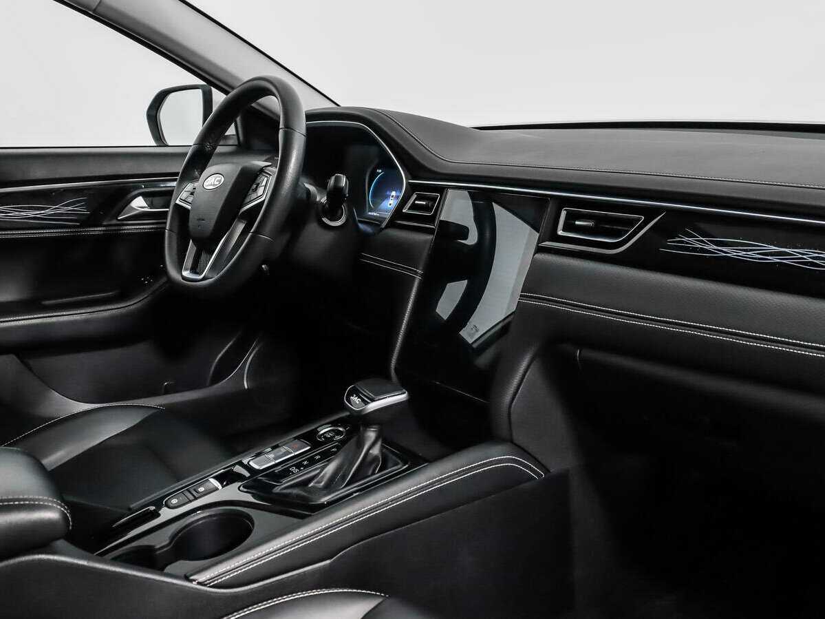 Купить JAC J7 с пробегом. Фото: #11