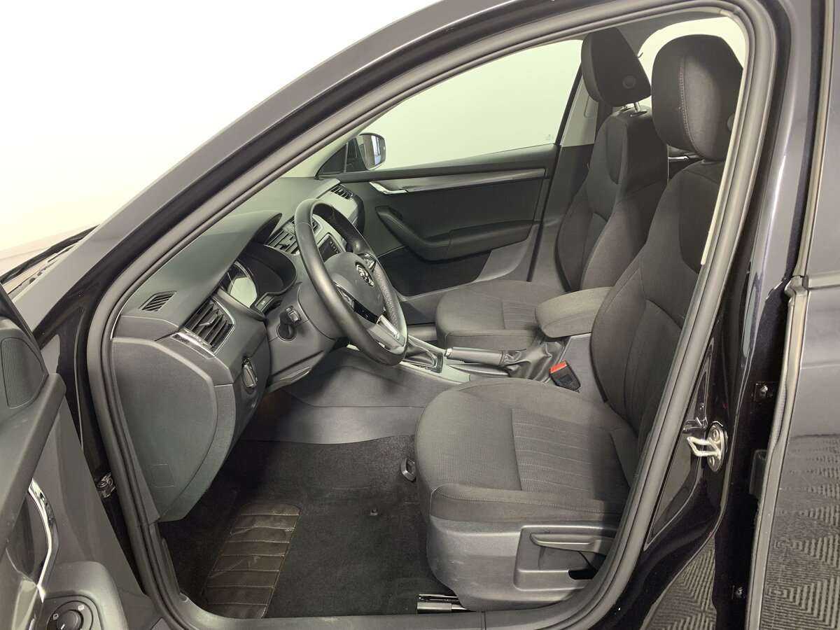 Купить Skoda Octavia с пробегом. Фото: #11