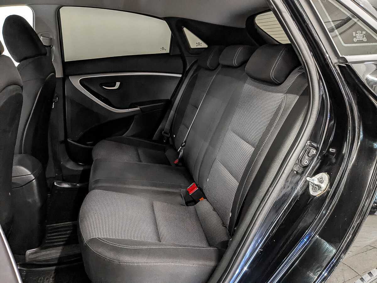 Купить Hyundai i30 с пробегом. Фото: #17