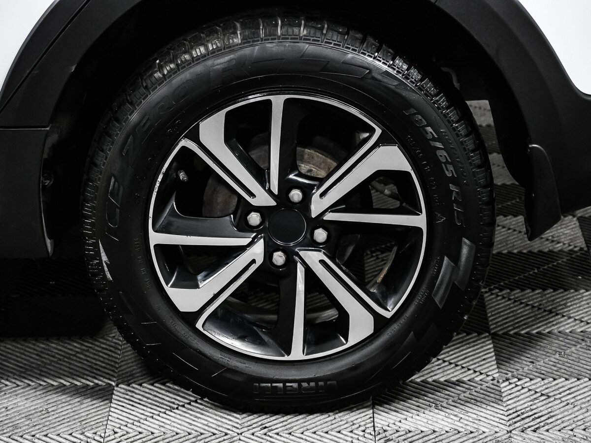 Купить Kia Rio с пробегом. Фото: #13