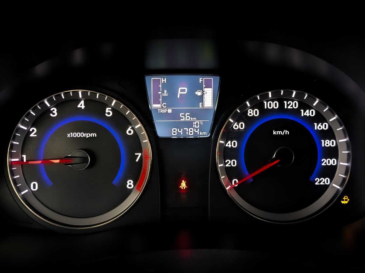 Купить Hyundai Solaris с пробегом. Фото: #12