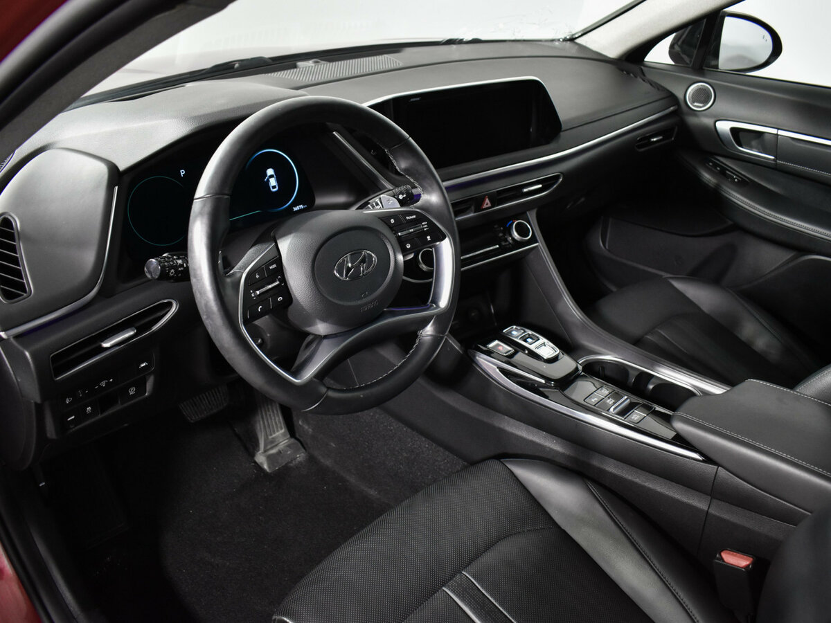 Купить Hyundai Sonata с пробегом. Фото: #8