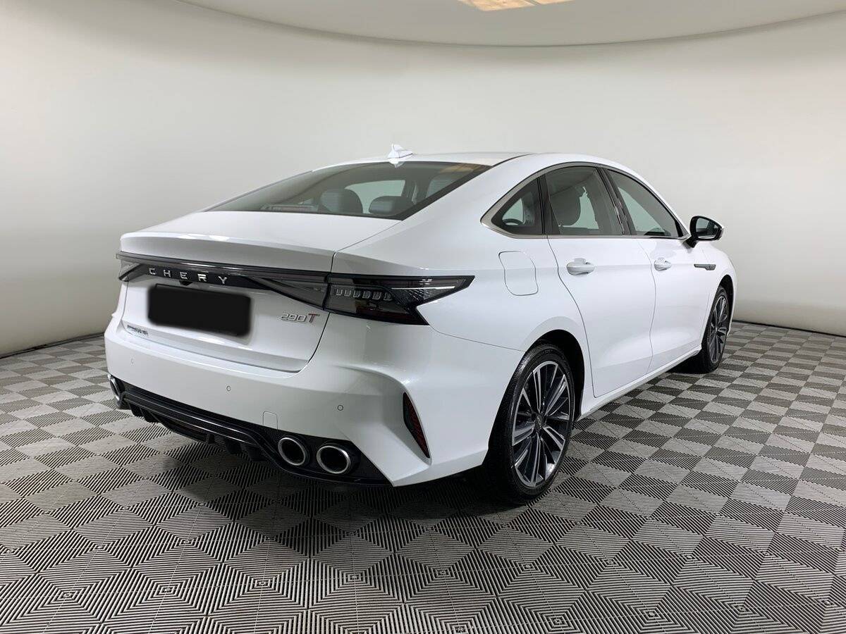 Купить Chery Arrizo 8 с пробегом. Фото: #4