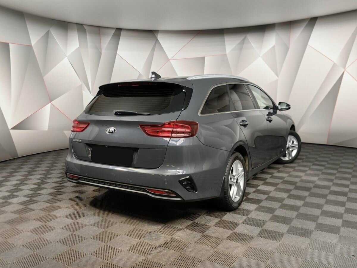 Купить Kia Ceed с пробегом. Фото: #1