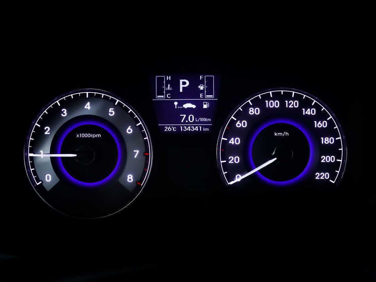 Купить Hyundai Solaris с пробегом. Фото: #9