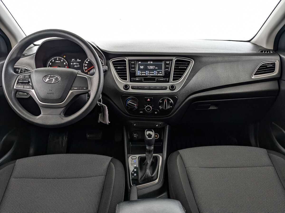 Купить Hyundai Solaris с пробегом. Фото: #13