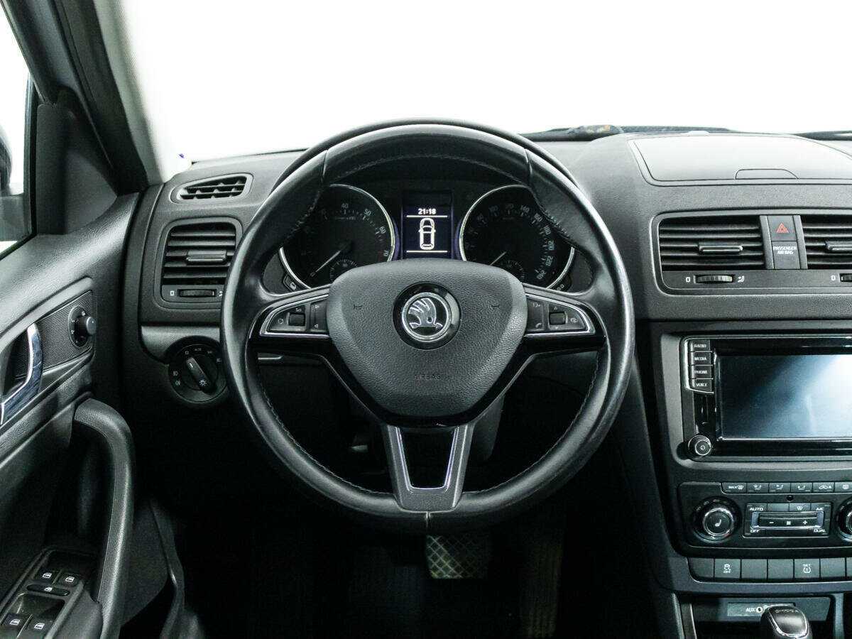 Купить Skoda Yeti с пробегом. Фото: #16
