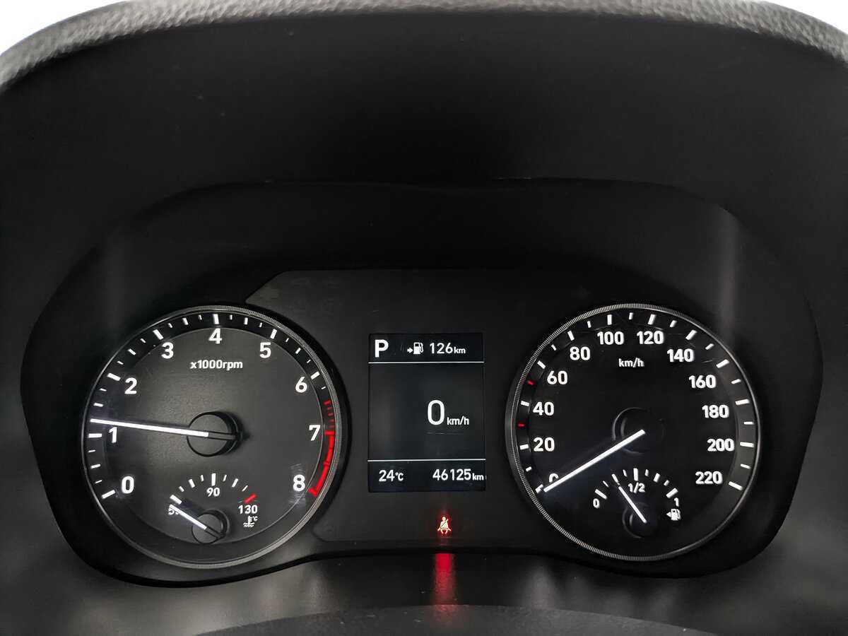 Купить Hyundai Solaris с пробегом. Фото: #11