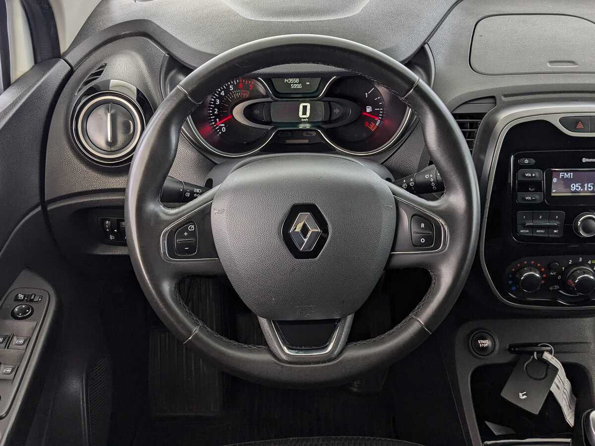 Купить Renault Kaptur с пробегом. Фото: #16