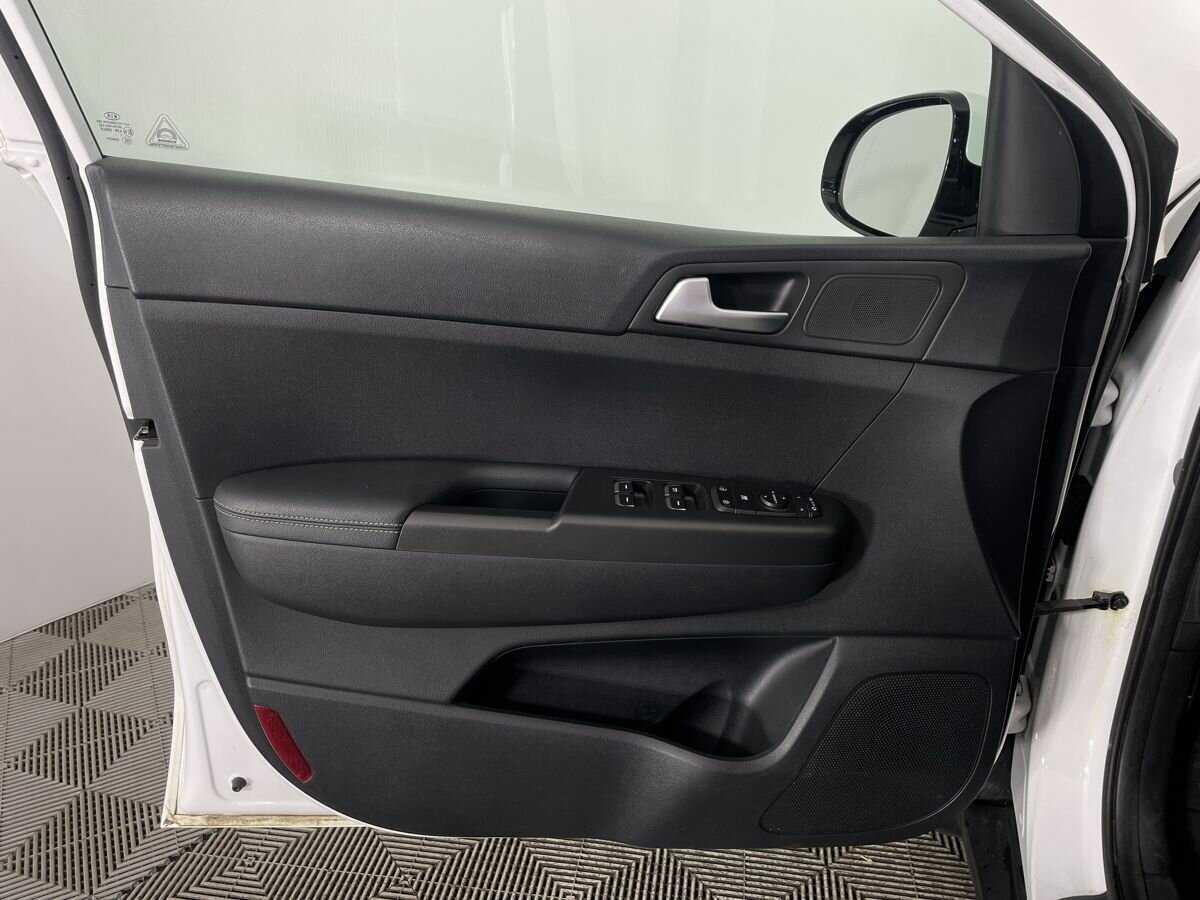 Купить Kia Sportage с пробегом. Фото: #7