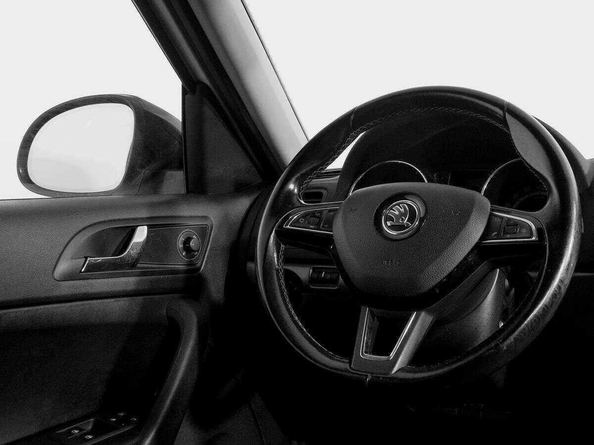 Купить Skoda Yeti с пробегом. Фото: #14