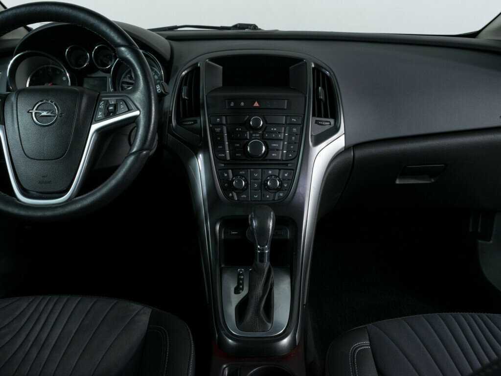 Купить Opel Astra с пробегом. Фото: #8