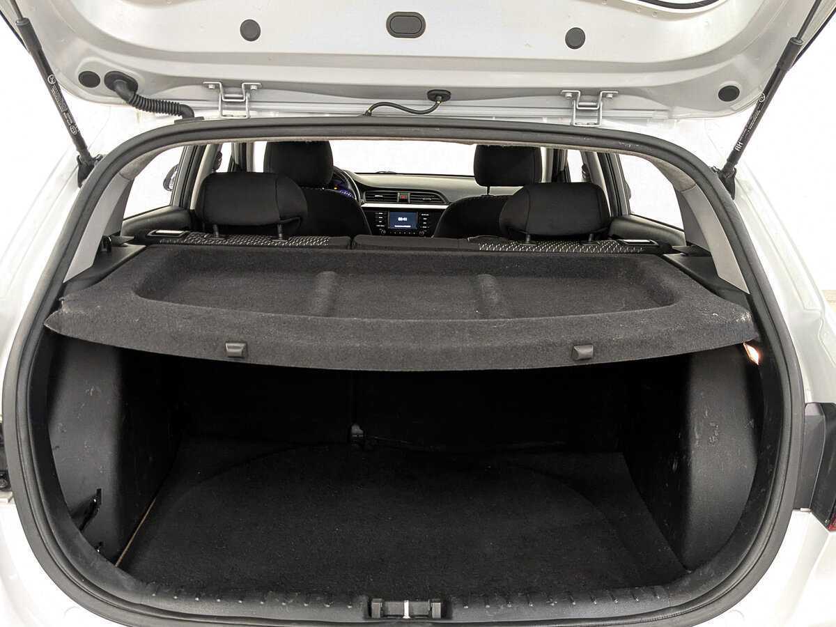 Купить Kia Rio с пробегом. Фото: #9