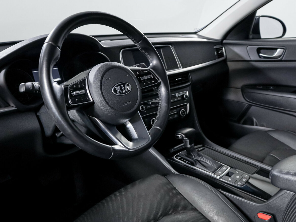 Купить Kia Optima с пробегом. Фото: #10