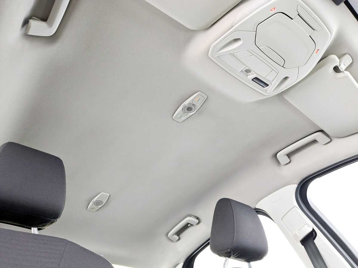 Купить Ford Focus с пробегом. Фото: #17