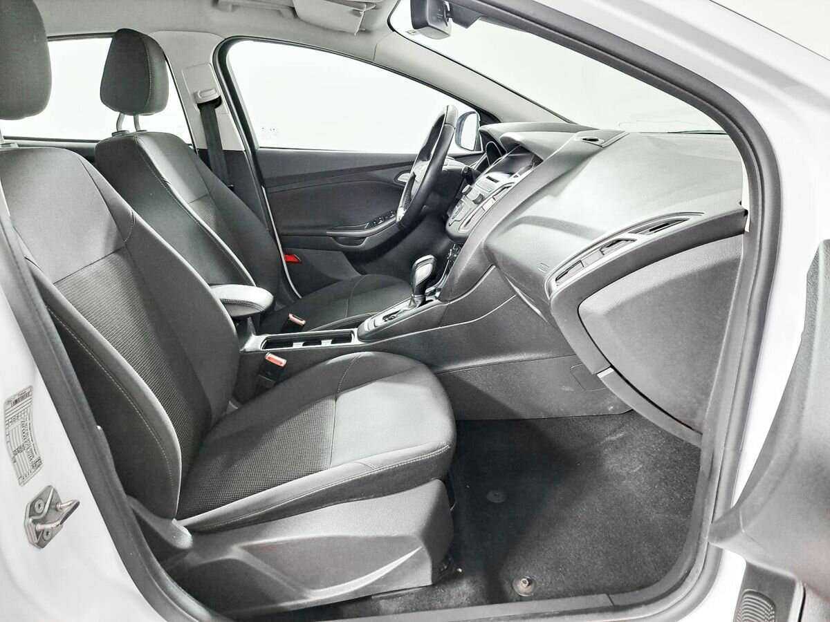 Купить Ford Focus с пробегом. Фото: #7