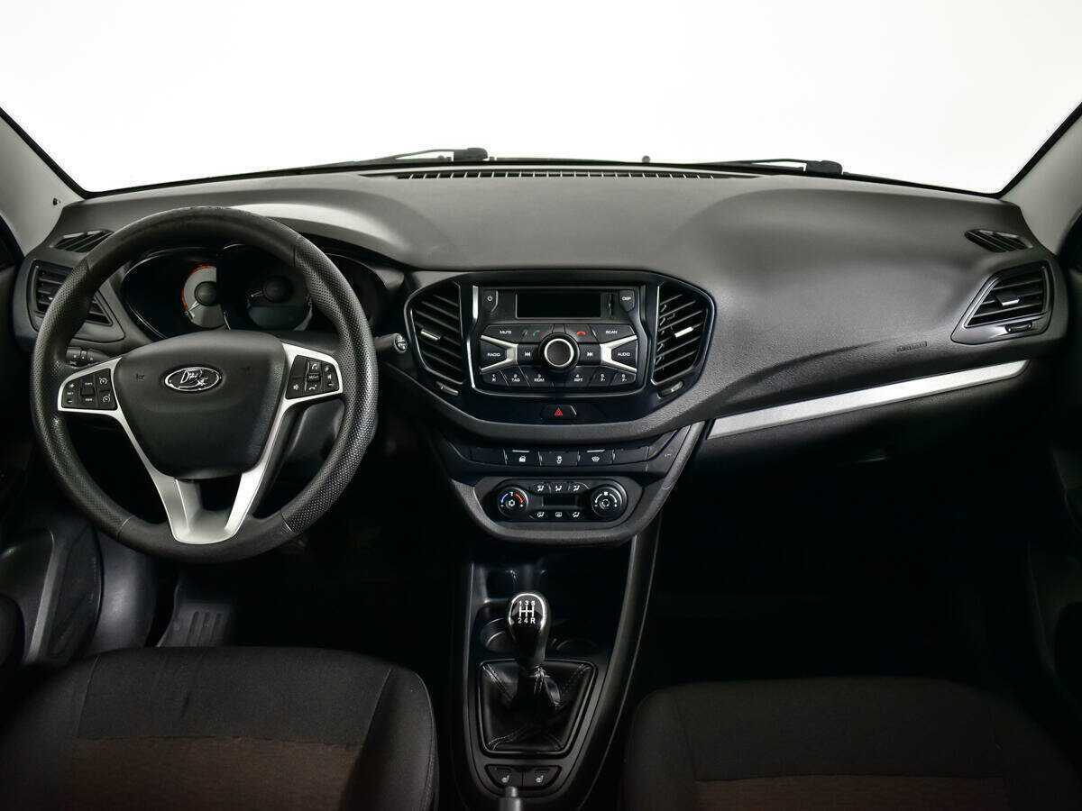 Купить Lada (ВАЗ) Vesta с пробегом. Фото: #11