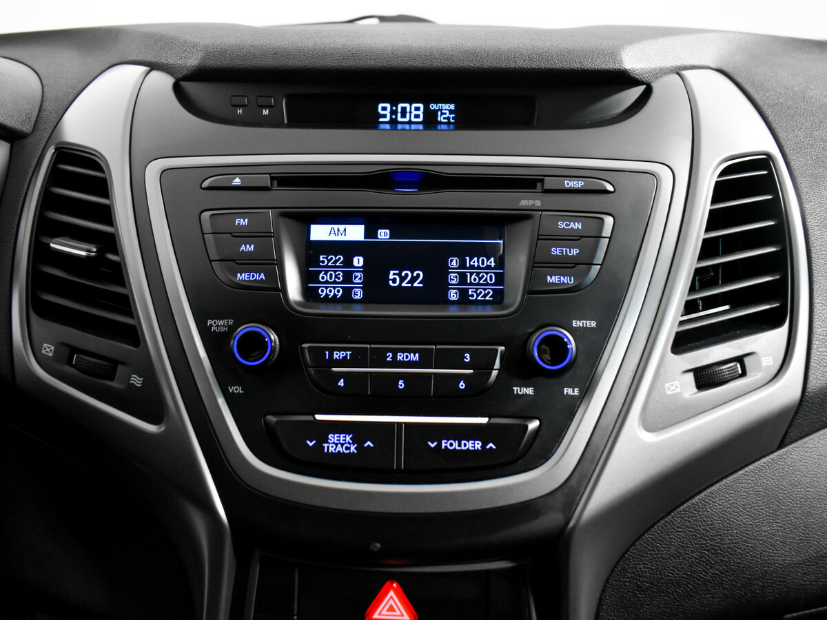 Купить Hyundai Elantra с пробегом. Фото: #13