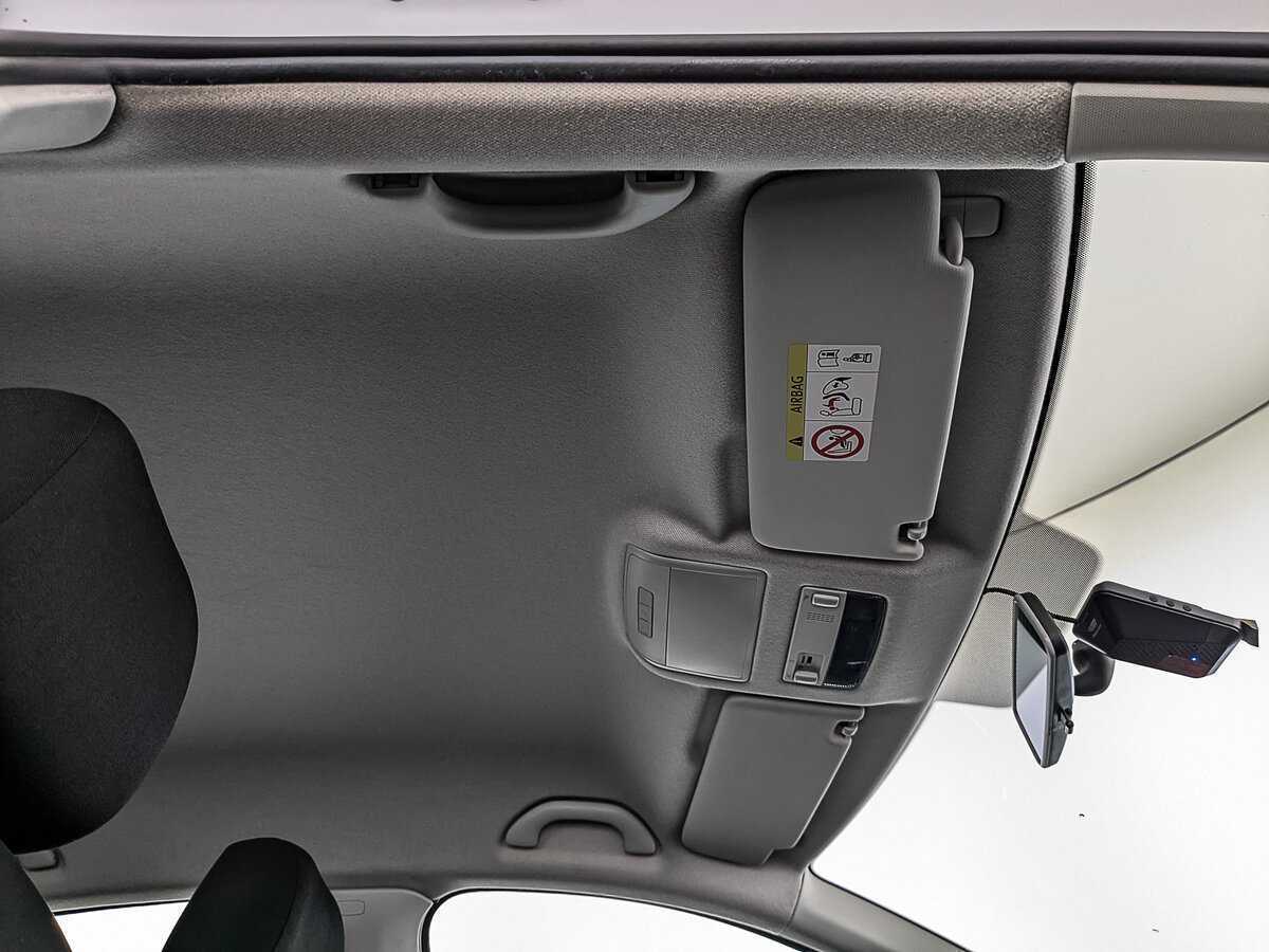 Купить Skoda Rapid с пробегом. Фото: #21