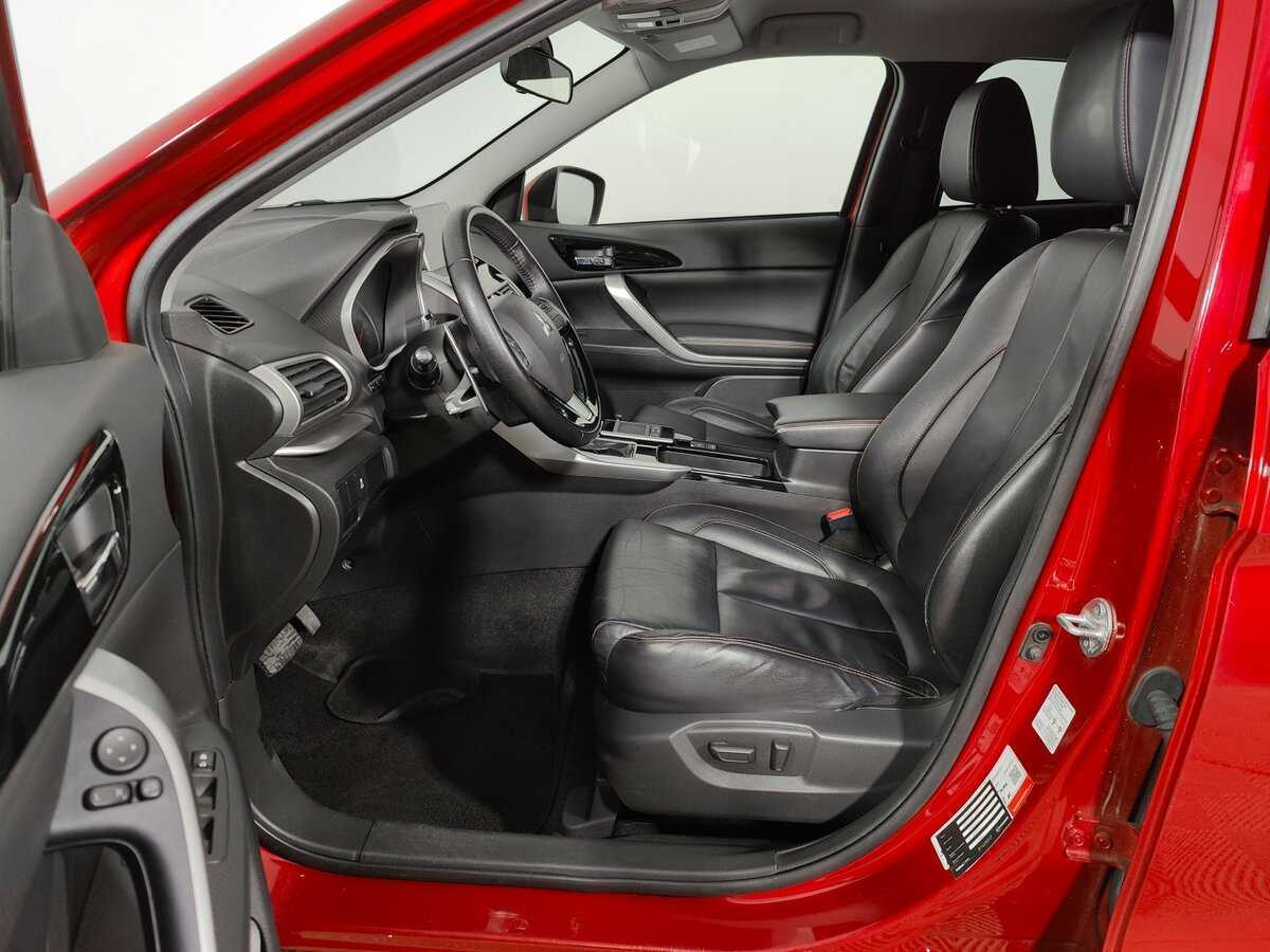 Купить Mitsubishi Eclipse Cross с пробегом. Фото: #10
