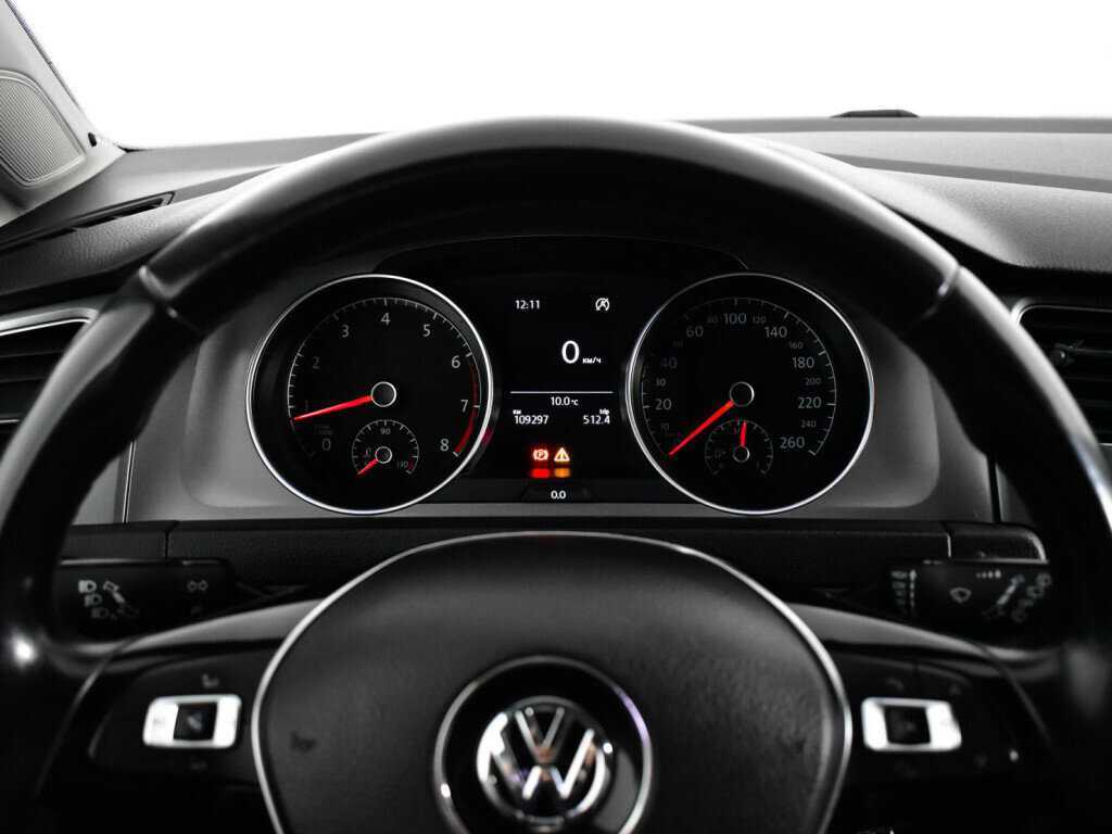 Купить Volkswagen Golf с пробегом. Фото: #10
