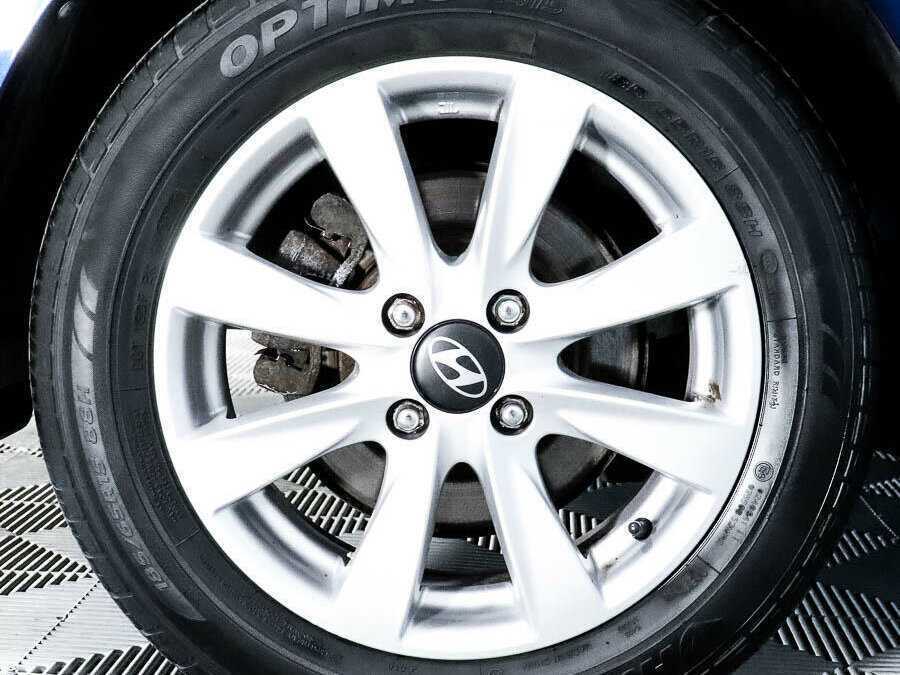 Купить Hyundai Solaris с пробегом. Фото: #16