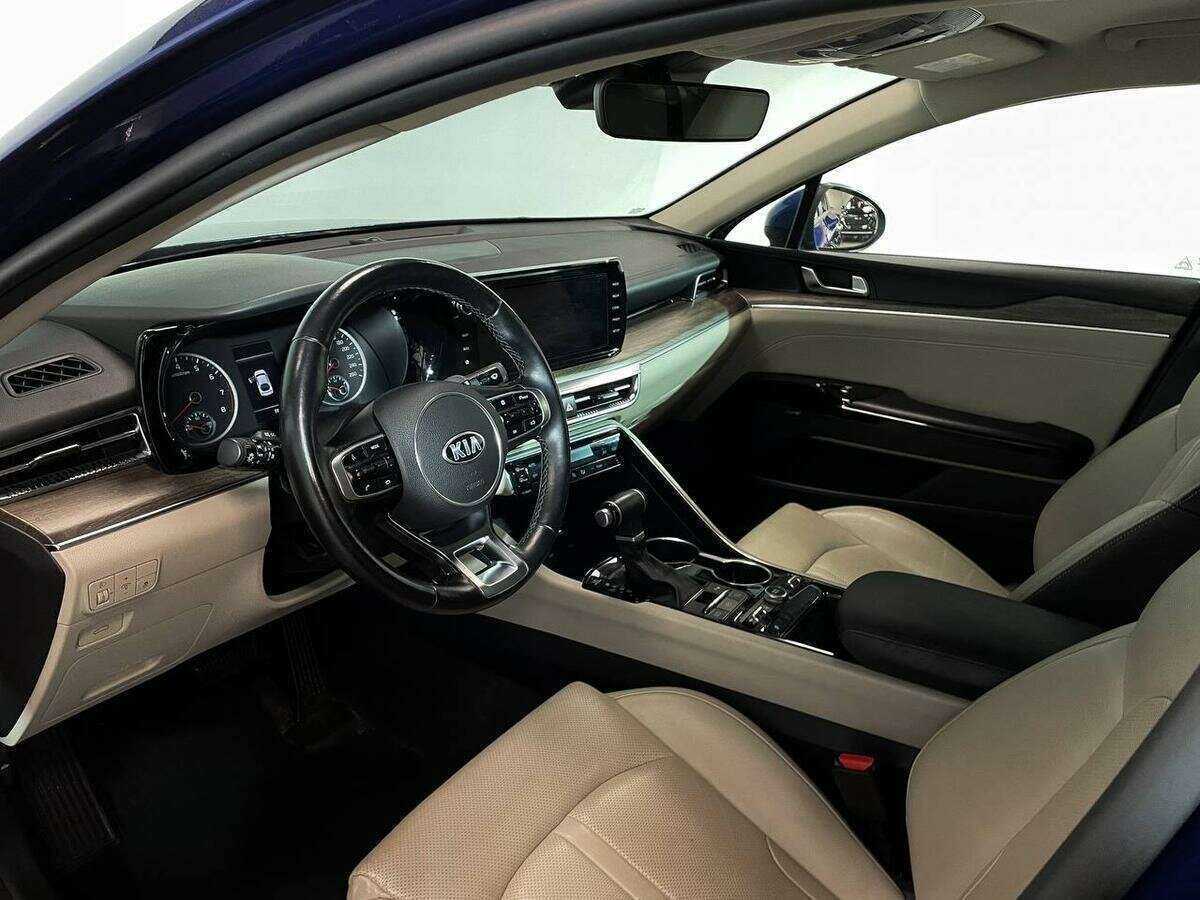 Купить Kia K5 с пробегом. Фото: #13
