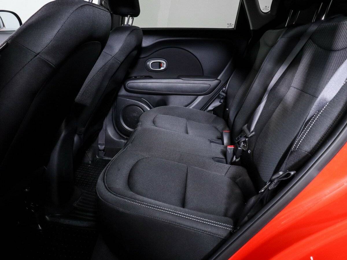 Купить Kia Soul с пробегом. Фото: #4