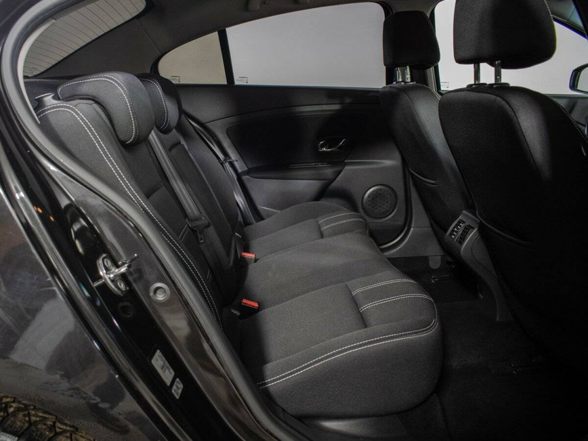 Купить Renault Fluence с пробегом. Фото: #7