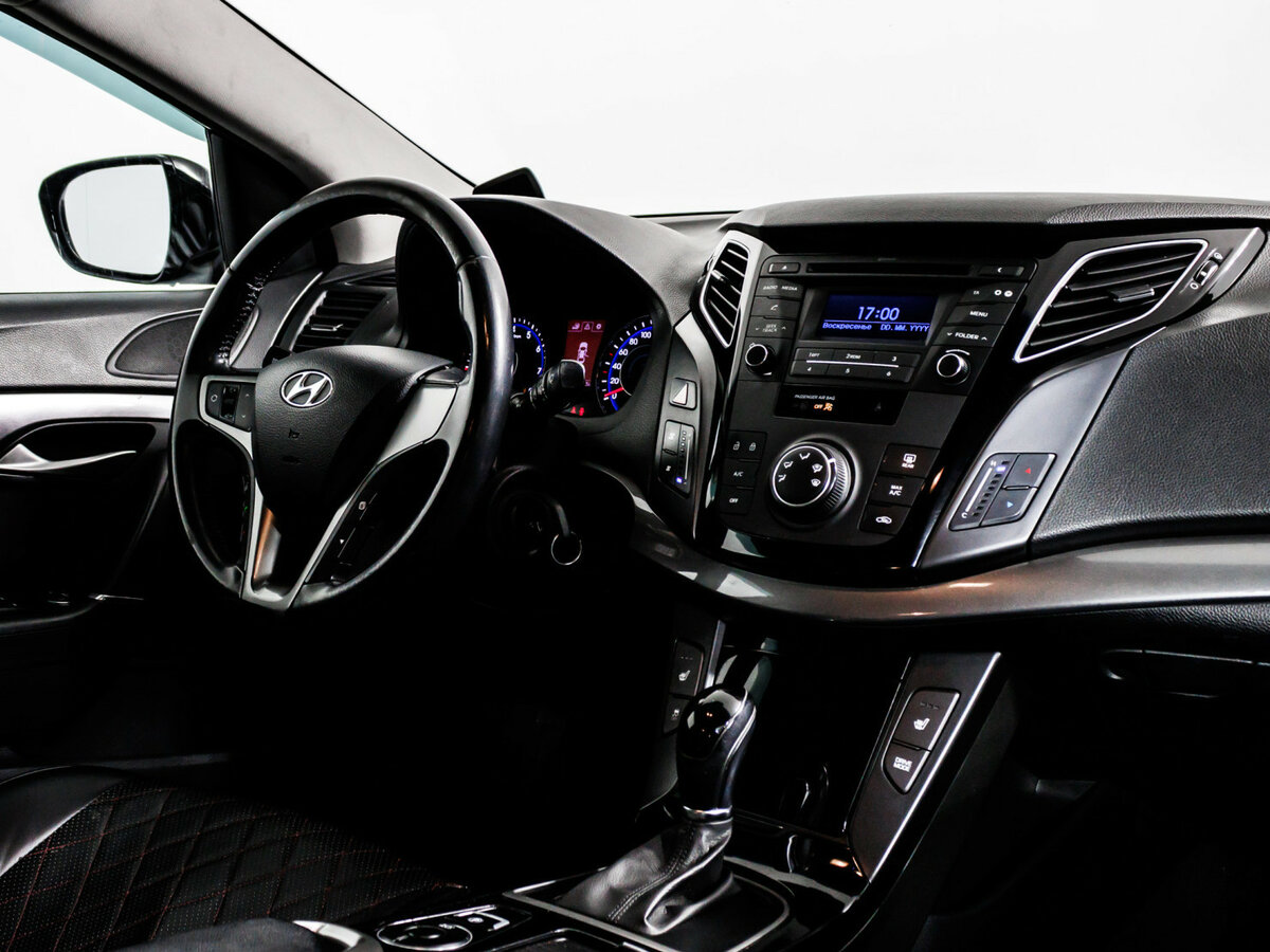 Купить Hyundai i40 с пробегом. Фото: #8