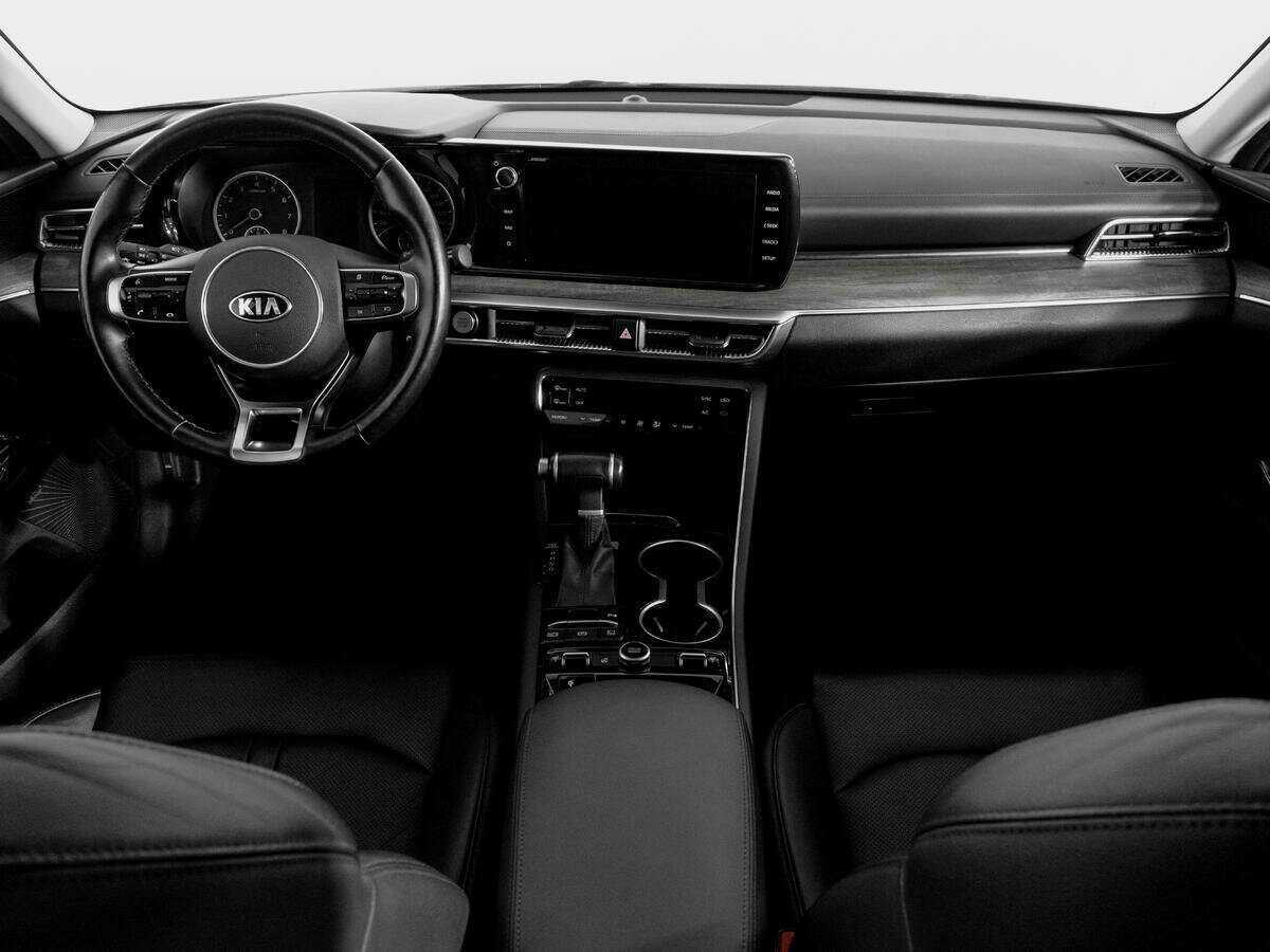Купить Kia K5 с пробегом. Фото: #11