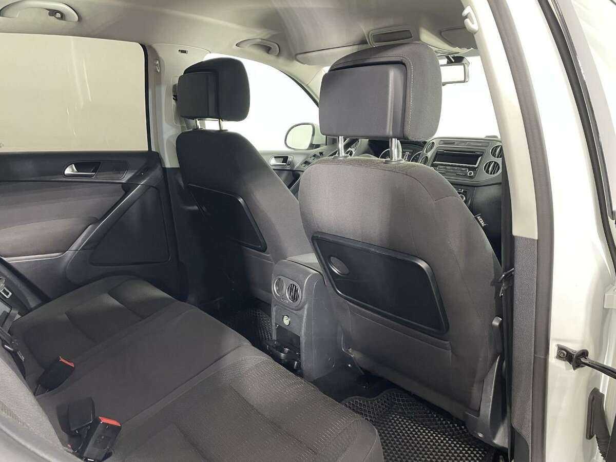 Купить Volkswagen Tiguan с пробегом. Фото: #13