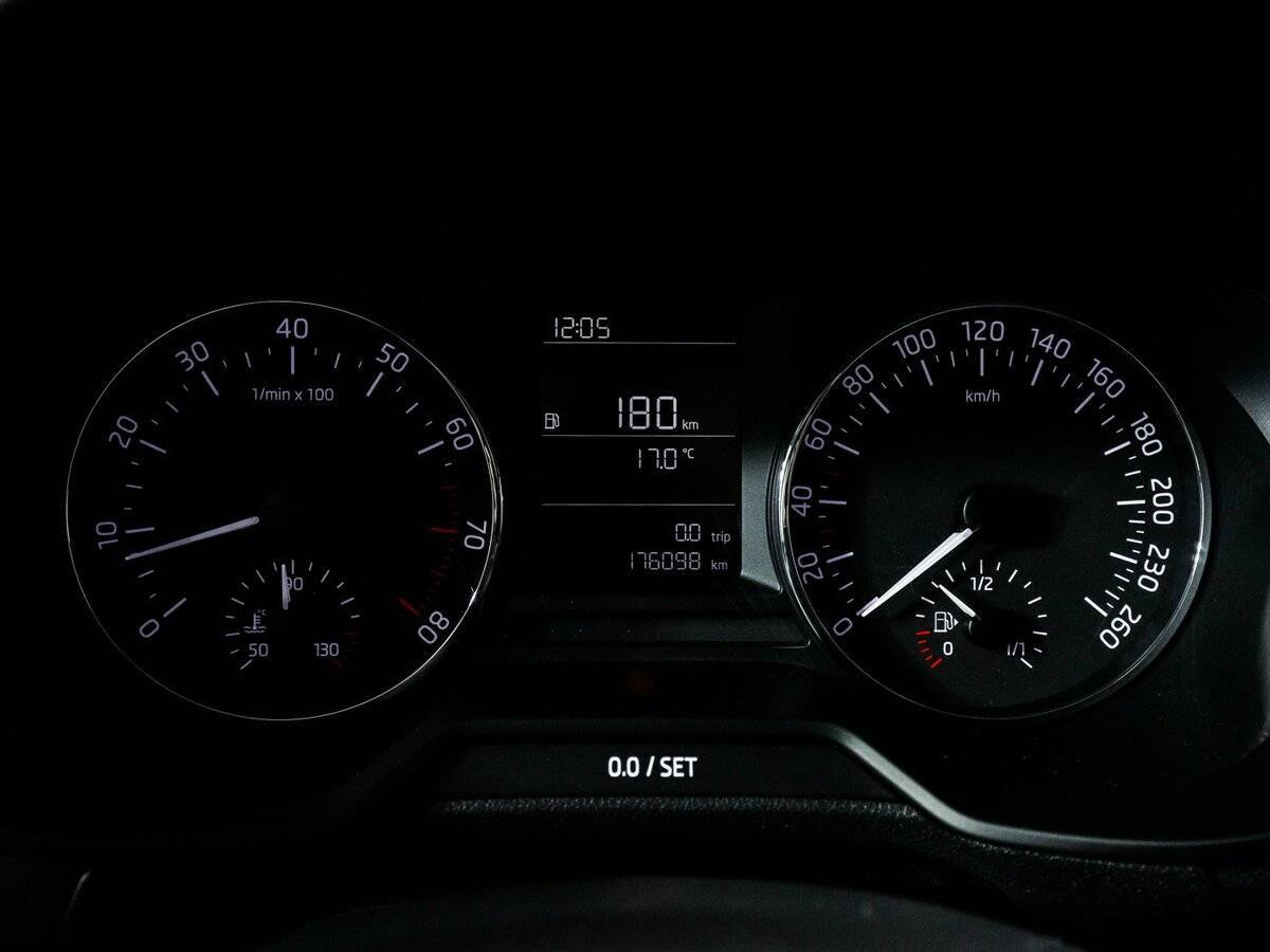 Купить Skoda Octavia с пробегом. Фото: #10