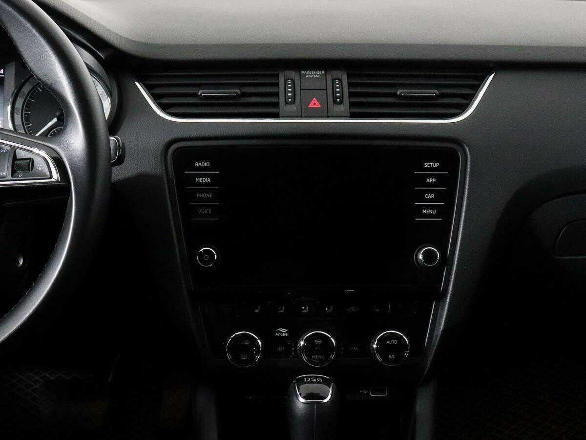Купить Skoda Octavia с пробегом. Фото: #10