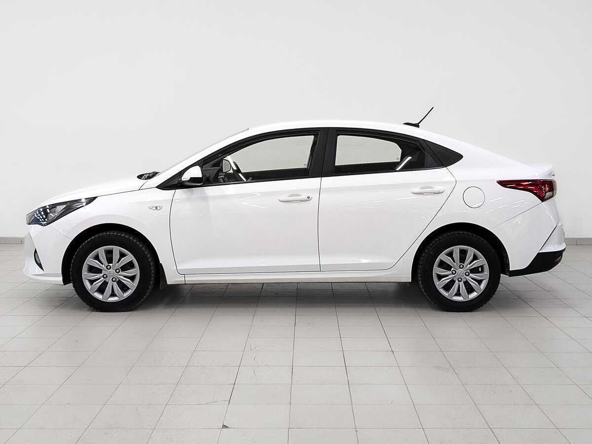 Купить Hyundai Solaris с пробегом. Фото: #7