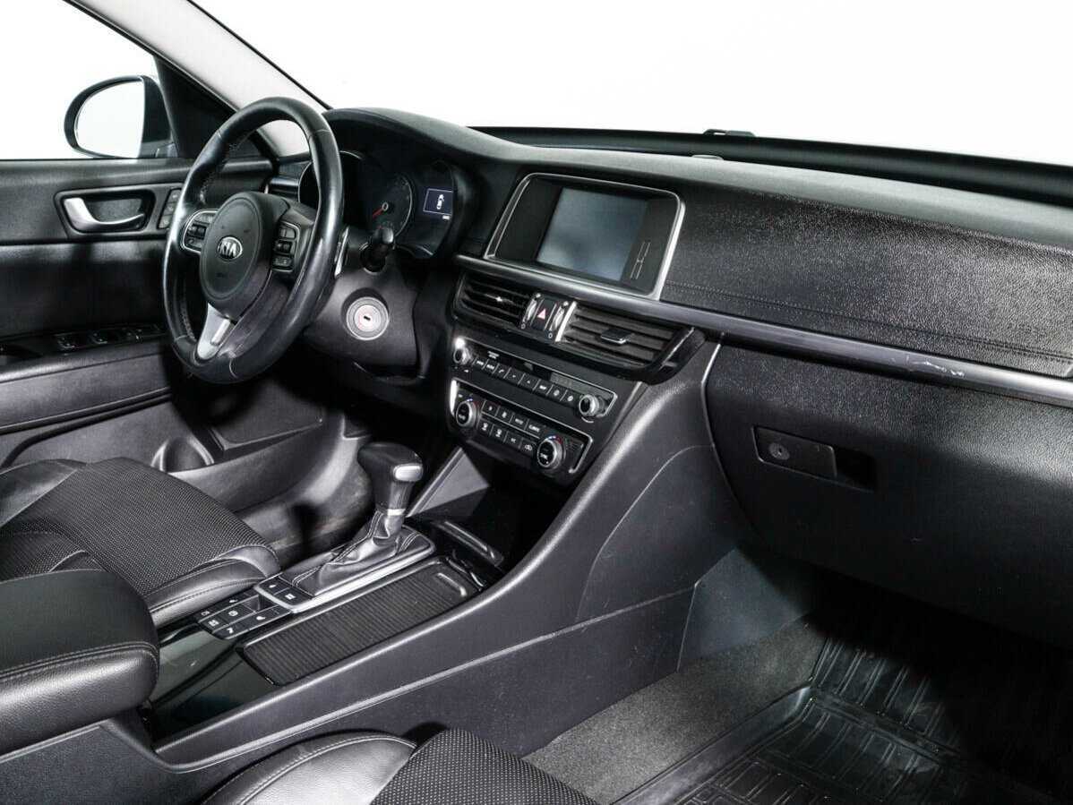 Купить Kia Optima с пробегом. Фото: #8