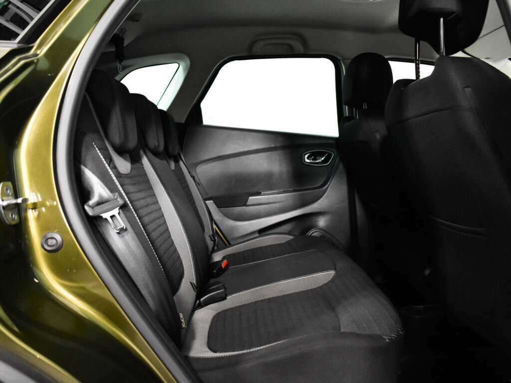 Купить Renault Kaptur с пробегом. Фото: #9