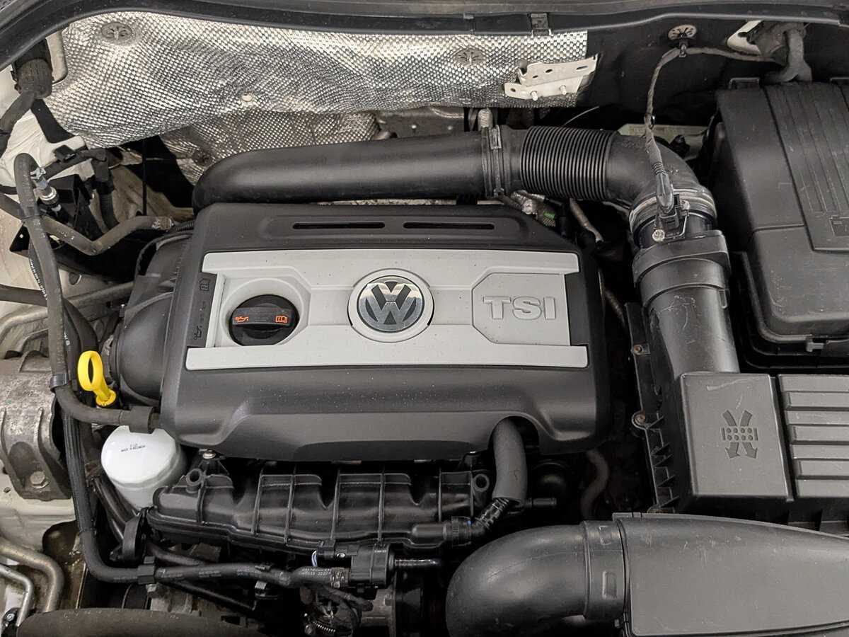 Купить Volkswagen Tiguan с пробегом. Фото: #8