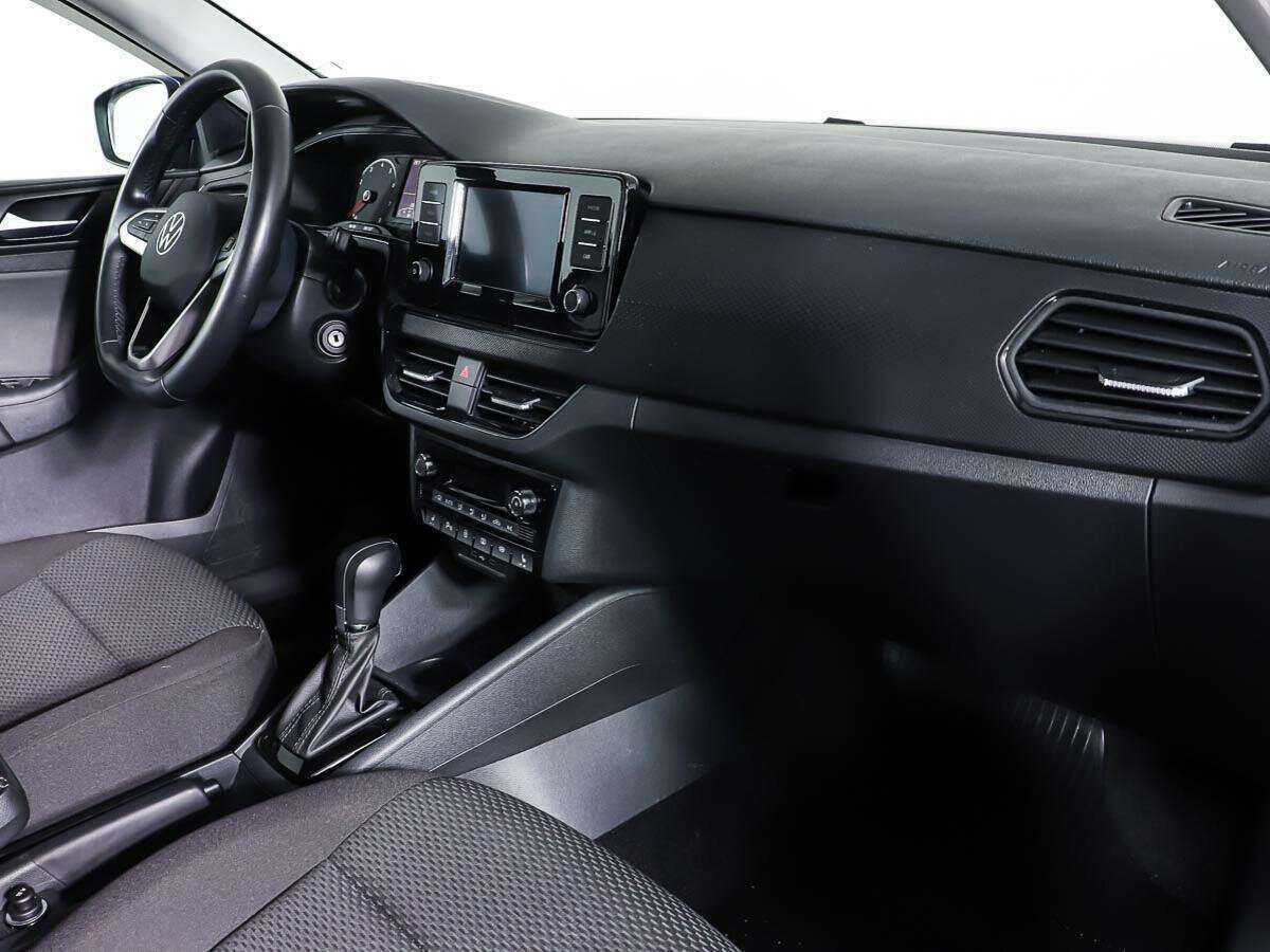 Купить Volkswagen Polo с пробегом. Фото: #8